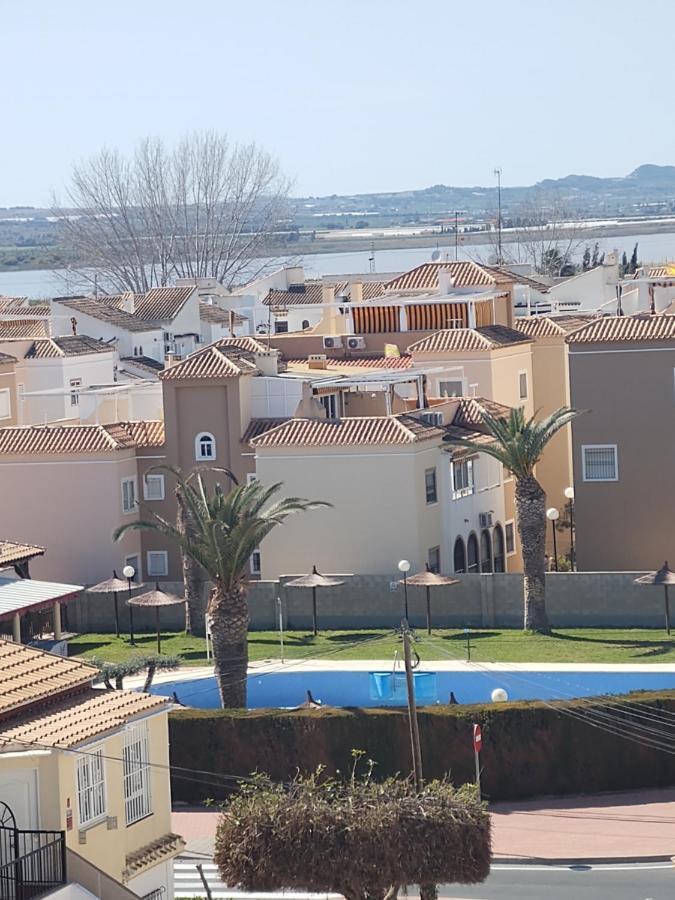 Apatrament Torrevieja Apartment Exterior foto