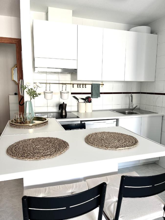 Apatrament Torrevieja Apartment Exterior foto